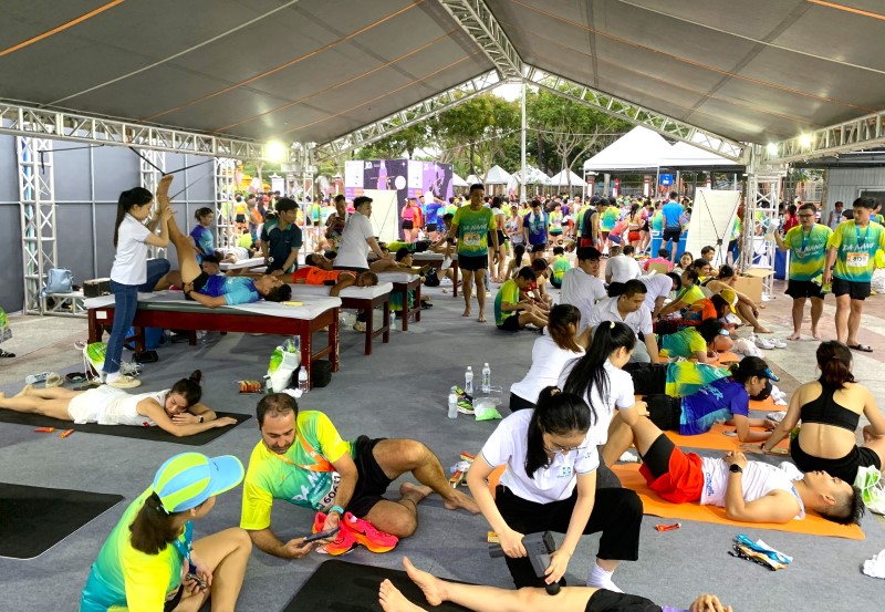 Đảm bảo tốt công tác y tế cho Giải chạy VnExpress Marathon Da Nang Midnight 2024